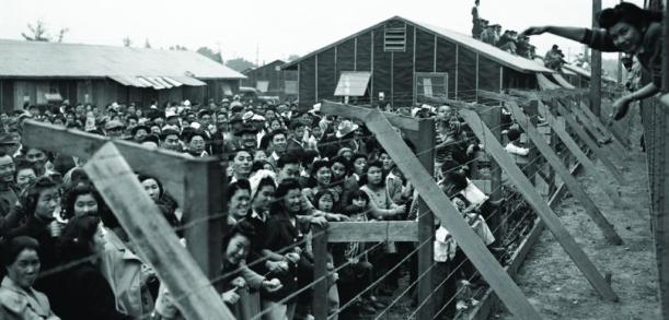 forced-internment-japanese-americans